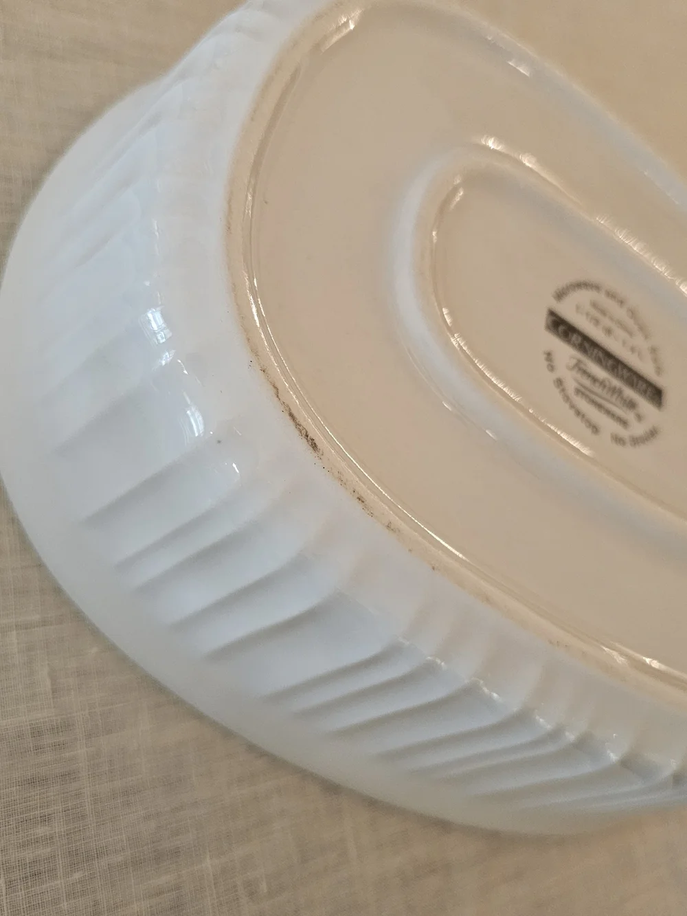 CorningWare French White Stoneware Oval Casserole Dish w/ Glass Lid ~ 1-1/2 Qt
